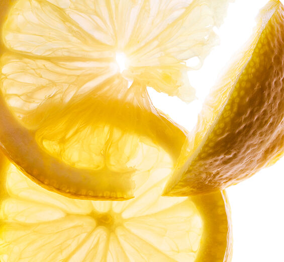 Zitronenbaum-Biologisches, ätherisches Zitronenöl-Citrus limon (lemon) peel oil