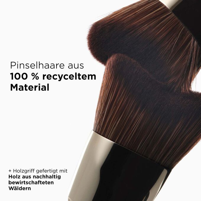 Gua Sha inspirierter Foundation-Pinsel - Lifting-Effekt