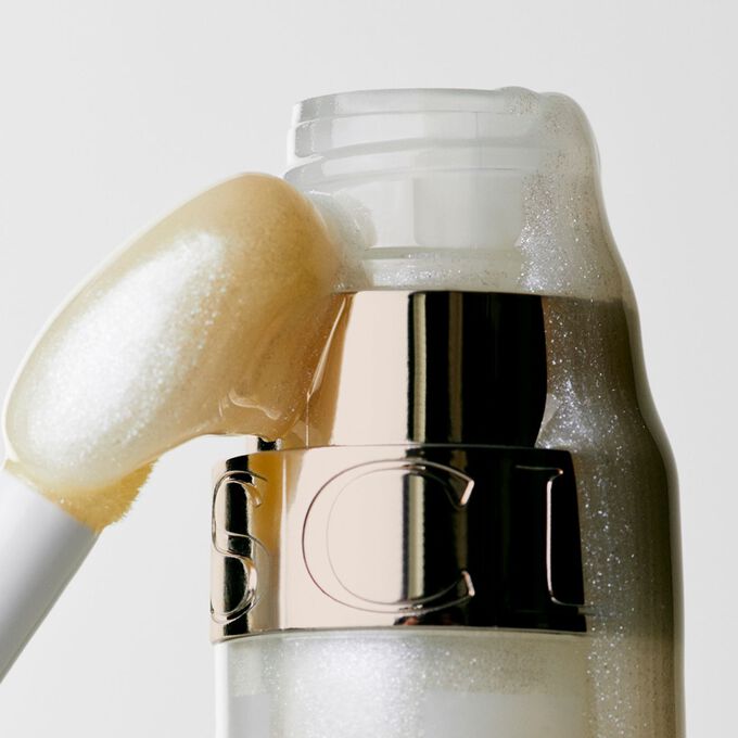 Black and White Lip Comfort Oil - Limited edition