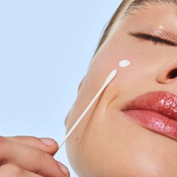 PURE-RESET gezielte Lotion bei Unreinheiten im Gesicht