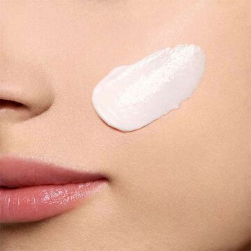 Multi-Active Jour - Glättende Tagescreme - Für mehr Ausstrahlung 30+