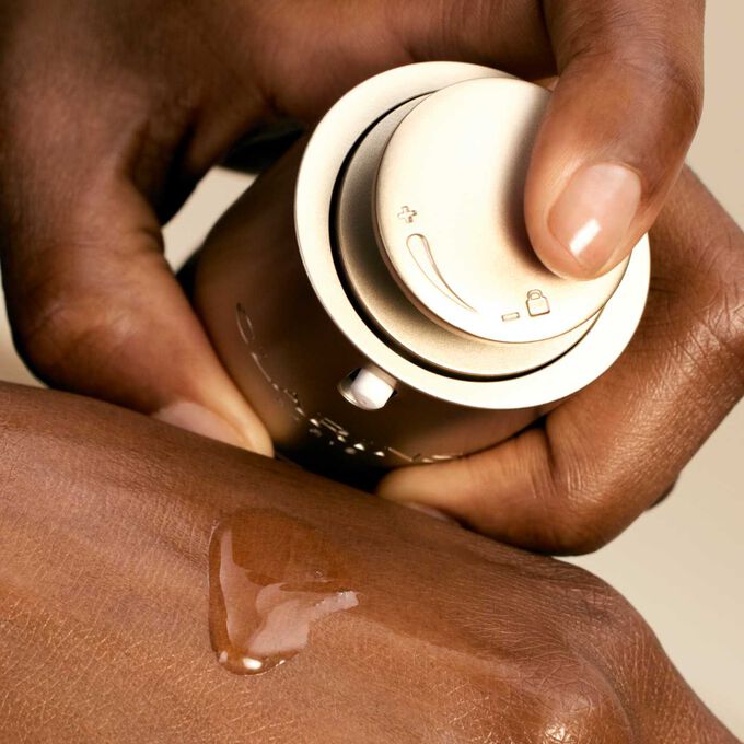 Clarins fördert die Nachhaltigkeit mit 64% Bio-Inhaltsstoffen, 23 Fair-Trade-Initiativen und recycelbaren Verpackungen