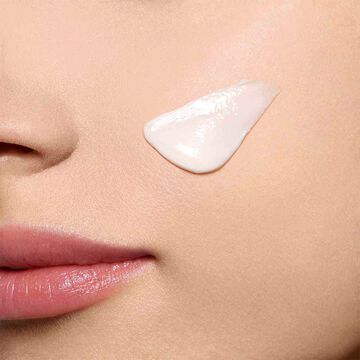 Multi-Active Jour - Glättende Tagescreme - Für trockene Haut 30+
