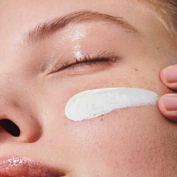 Sonnenschutz-Gesichtscreme SPF 50+ mit Anti-Falten-Wirkung